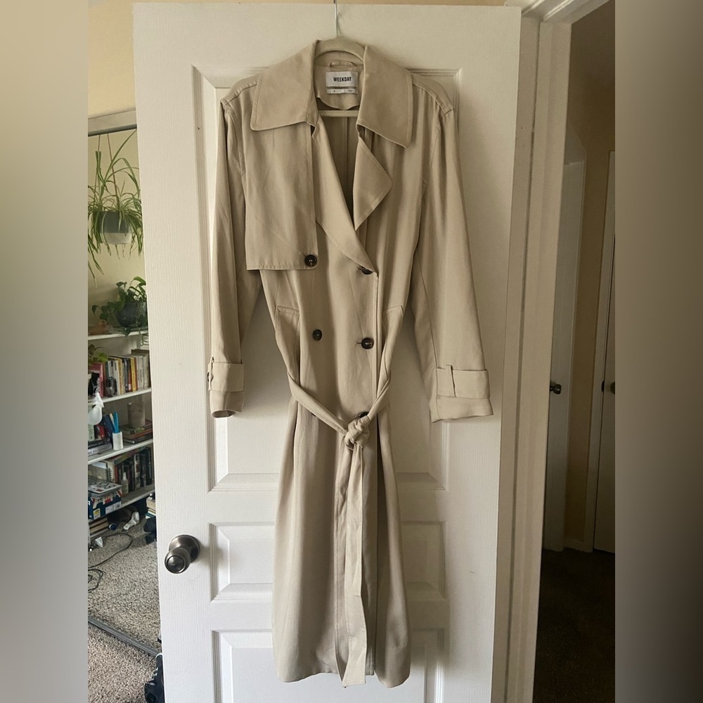 Weekday Cassidy Tench Coat - Picture 2 of 7